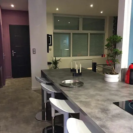 Les Pieces Du Puzzle アパート