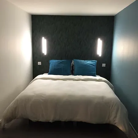 Les Pieces Du Puzzle アパート ダンケルク